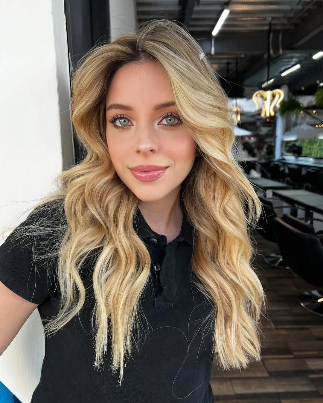 es2